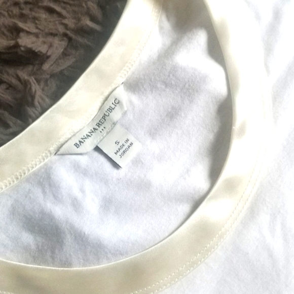 White Tee - Picture 6 of 7